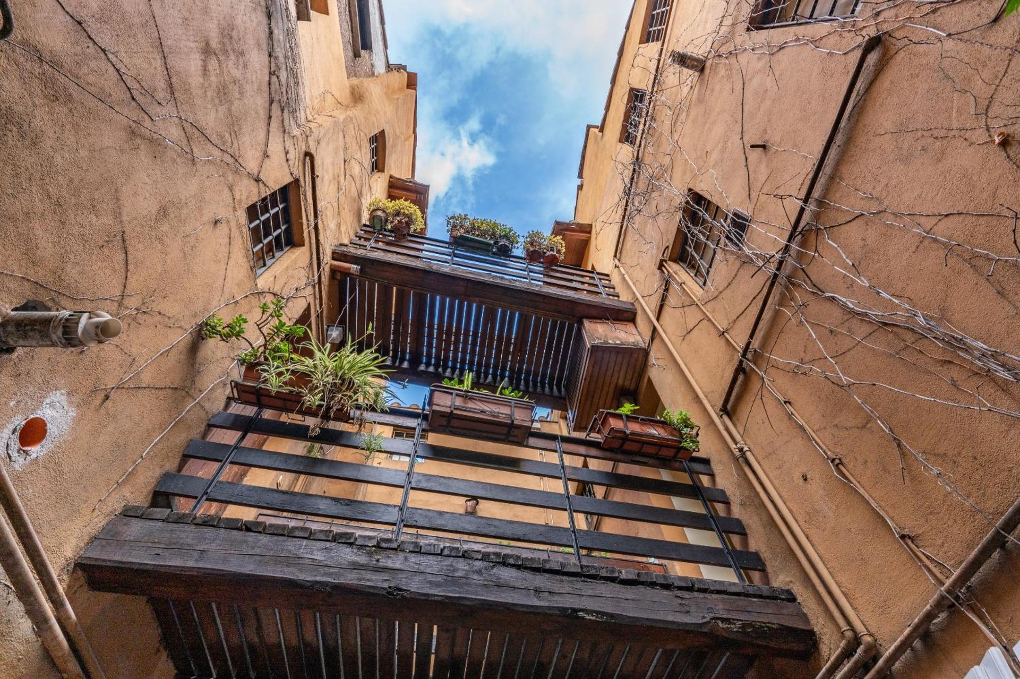 Maya Rhome Trastevere Rome Buitenkant foto